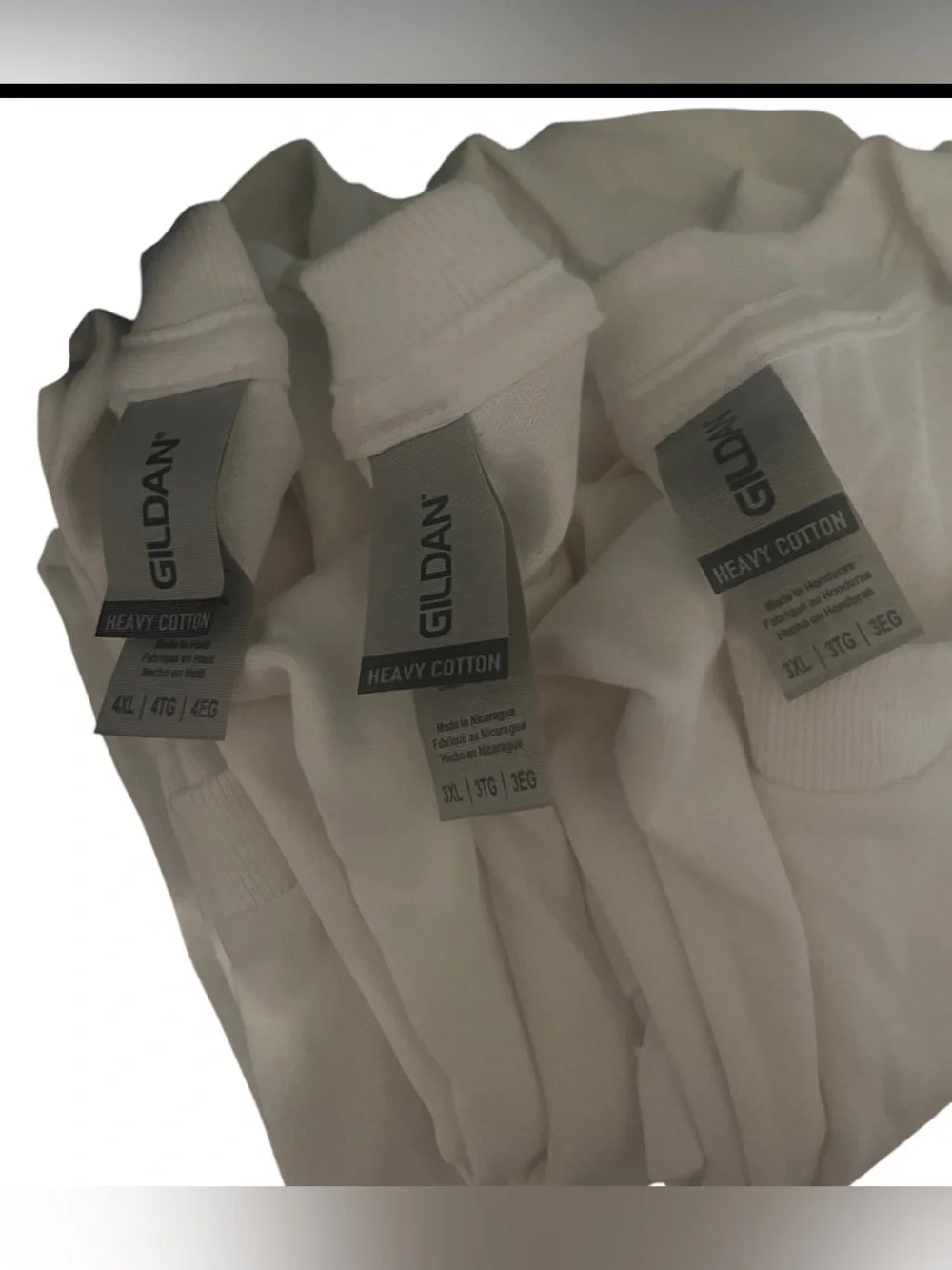 Gildan White Crew Neck T-Shirt Bundle